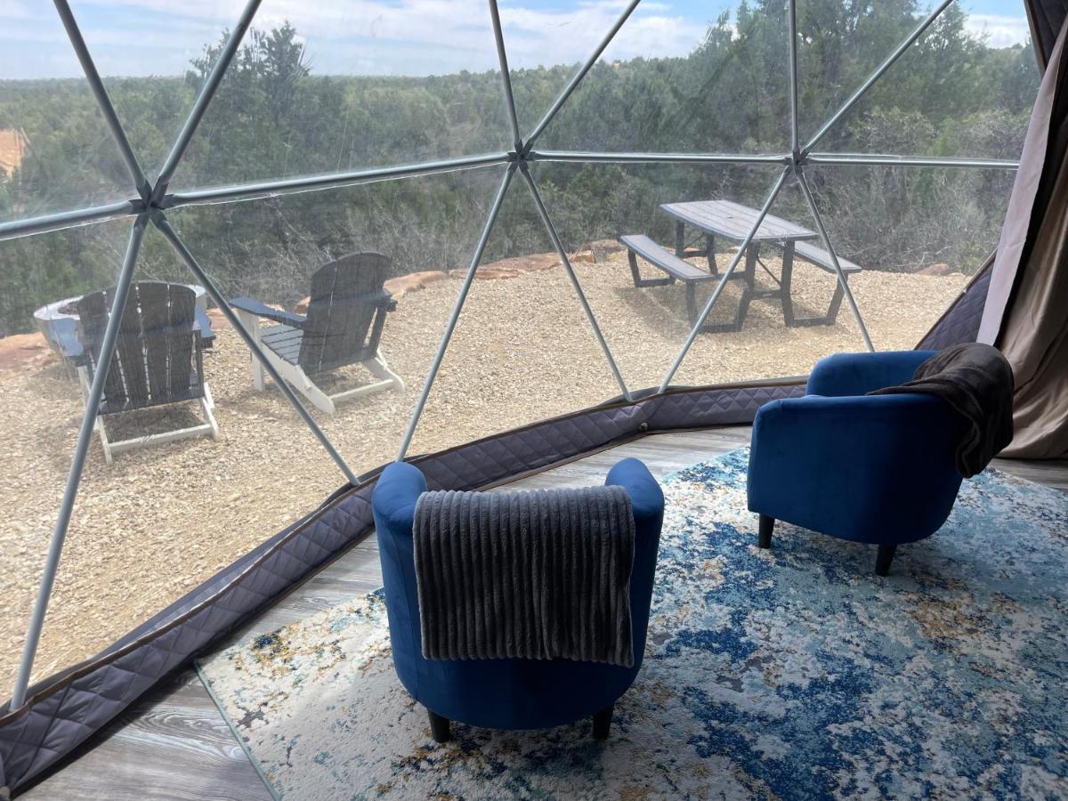 Canyon Rim Domes - A Luxury Glamping Experience!! Monticello Buitenkant foto