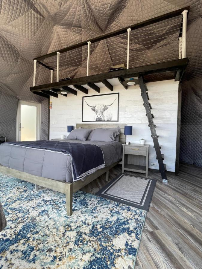 Canyon Rim Domes - A Luxury Glamping Experience!! Monticello Buitenkant foto